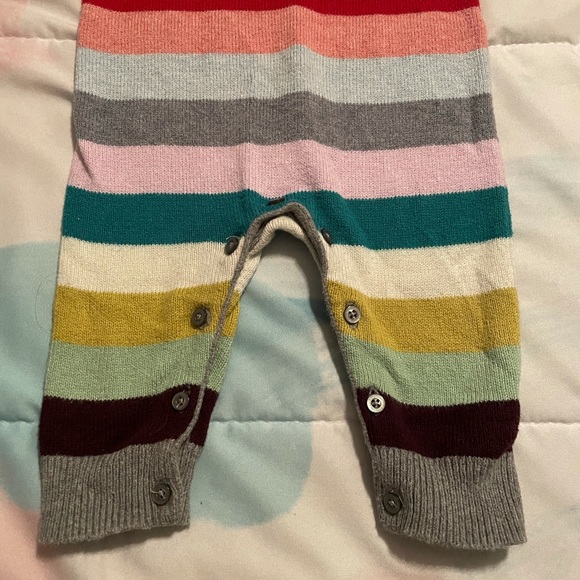 Gap Rainbow Stripe Sweater Bodysuit Size 6-12 mo - Picture 2 of 3